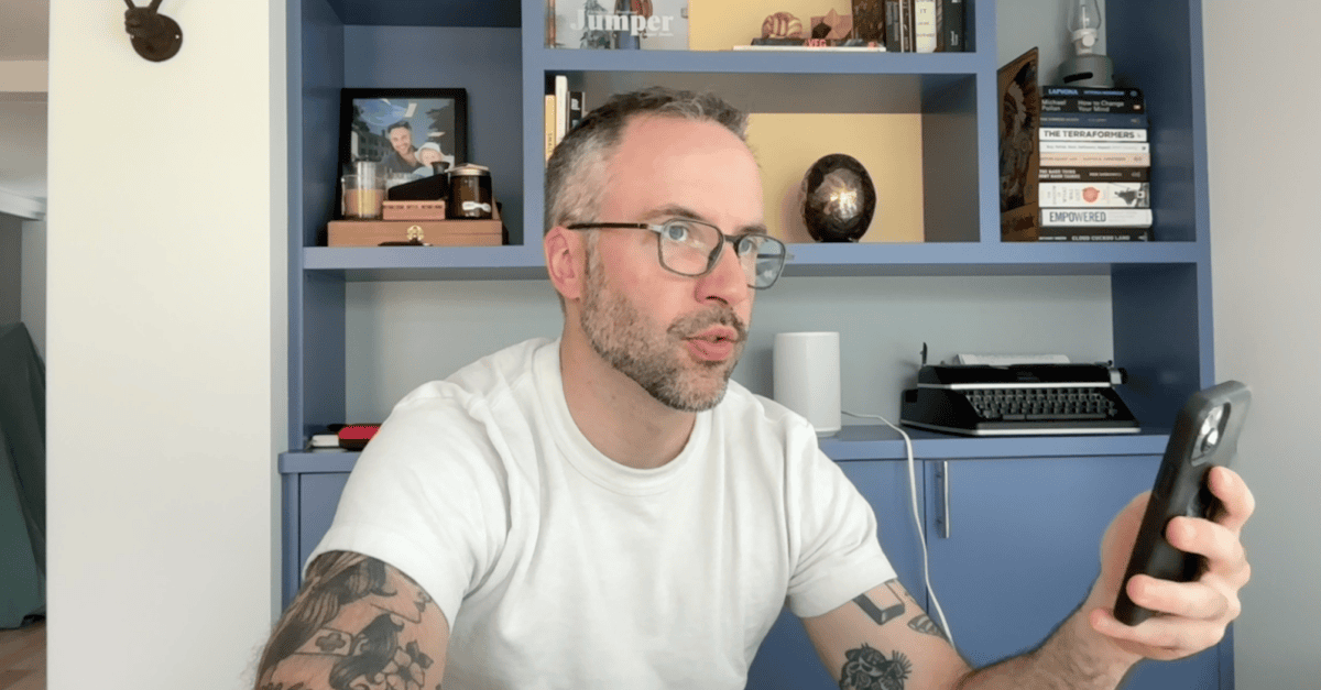 Me, Thomas, recording a voice note